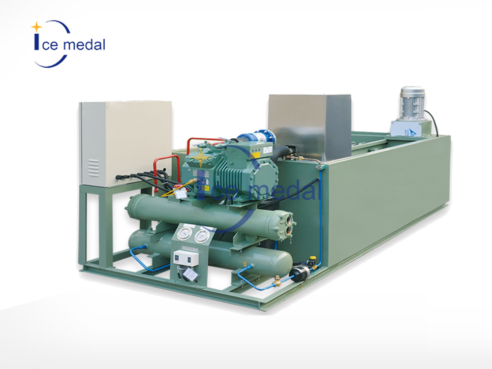 日產(chǎn)5-10噸鹽水式冰磚機 工業(yè)冰磚機